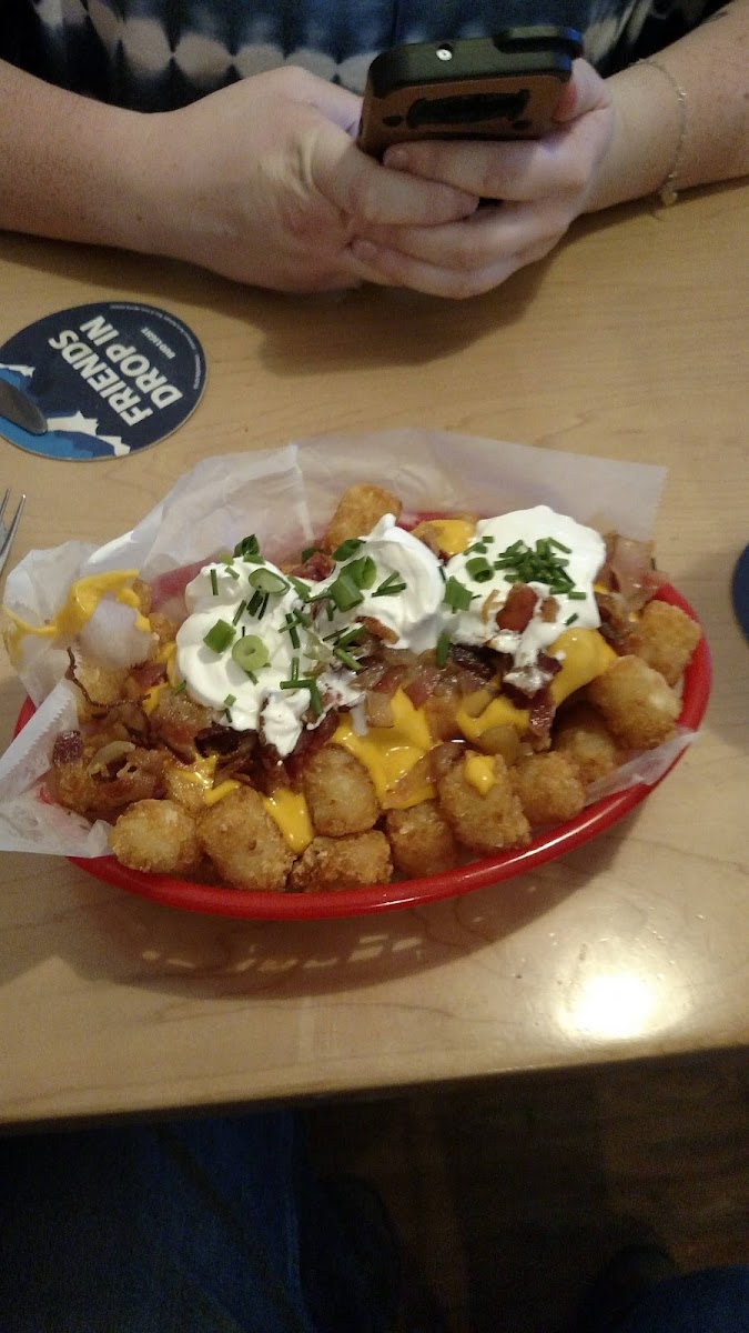 Cavern Sports Bar & Grill-5